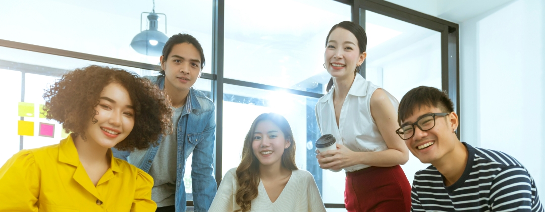 与全球最佳雇主  jinnian金年会光电<br>
一起探索未来职涯可能