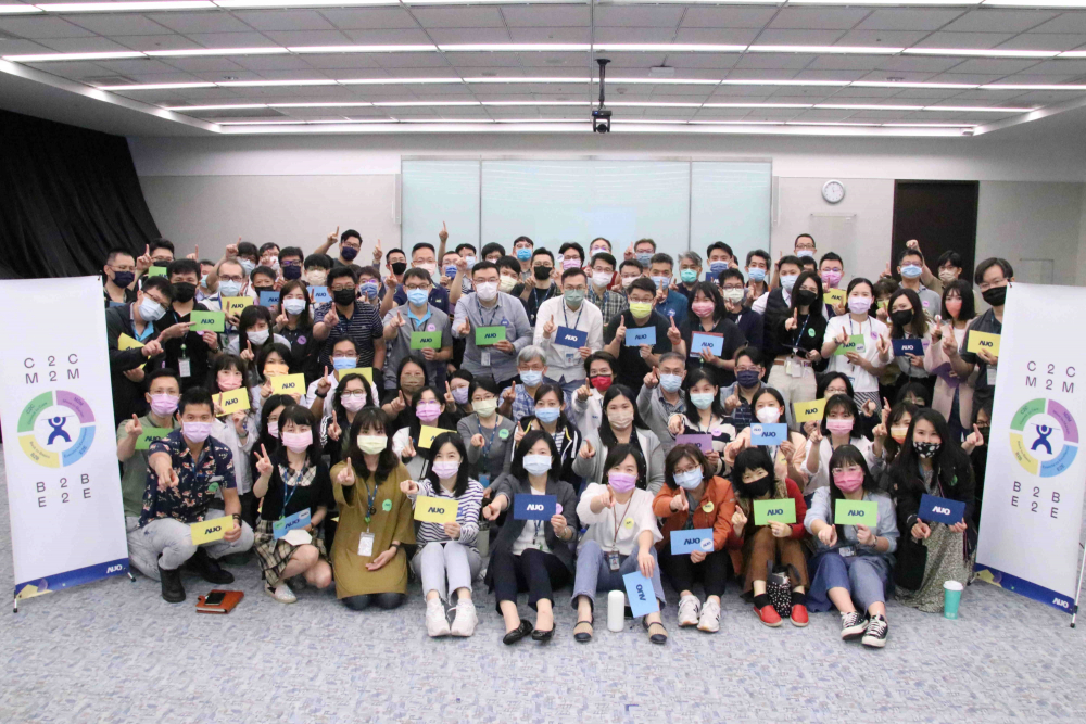 友達提供全球及集團輪調機會，支持同仁持續進修學習，致力為專業人才打造友善多元的職場環境